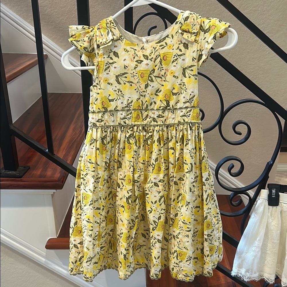 Haute Hippie Yellow and White Flutter Sleeve Sundress girls size 7
